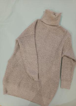 Длинный свитер или платье теплая