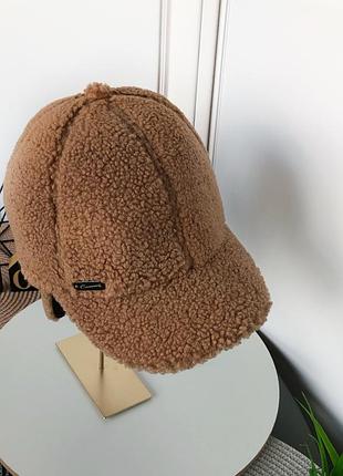 Бейсболка с ушками кэмел