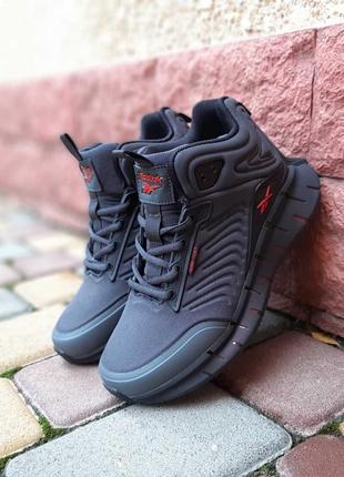 Женские кроссовки reebok zig kinetica высокие серые с красным скидкостью sale <unk> smb