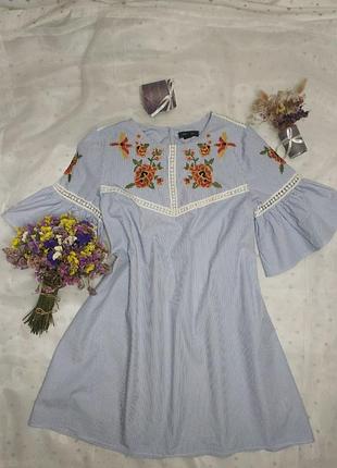 Сукня з вишивкою primark