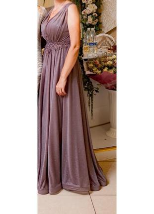 Вечернее платье