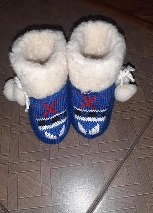 Продам чобітки на дитину