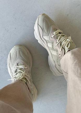 Кросівки adidas ozweego2 фото