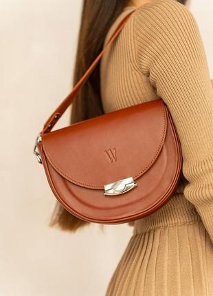 Жіноча сумка напівкругла натуральна шкіра світло-коричнева kira