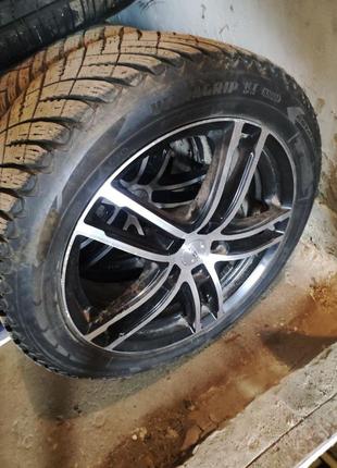 Шини goodyear, 235/50r19 vag3 фото