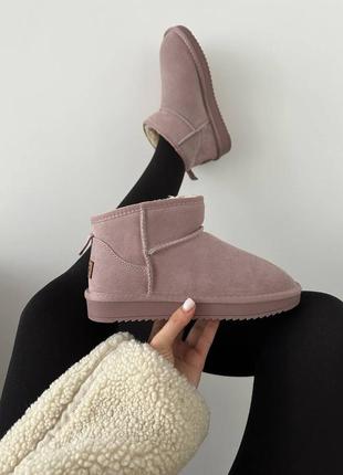 Жіночі уггі рожеві ugg ultra mini pink suede