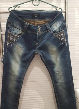 Hydee by chicoree (швейцарія) джинси