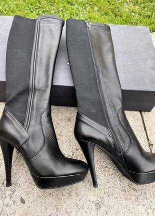 Чоботи шкіряні на платформі