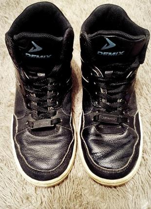 Кроссовки р 35 женские demix