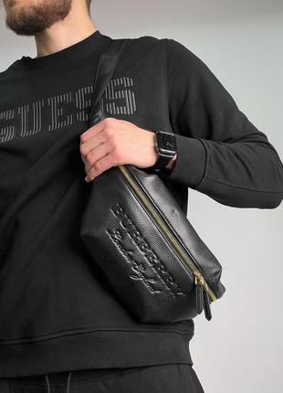 Бананка burberry bum bag embossing leather черная пояса сумка