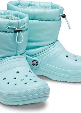 Женские сапоги crocs classic lined neo puff boot m4/w6 36-37 22 см