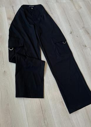 Черные широкие карго с карманами5 фото