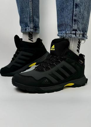 Зимові кросівки adidas terrex1 фото