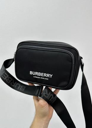 Сумка - мессенджер burberry paddy bag in black черный5 фото