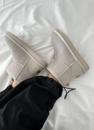 ❄️ шикарные ботинки ugg mini натуральный замш❄️(мех)