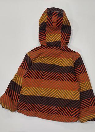 Оригинальная демисезонная куртка columbia в геометричесеий принт 5-7 лет7 фото