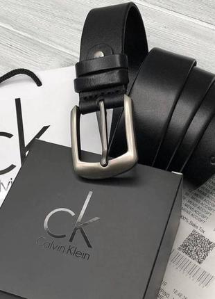 Мужской ремень calvin klein черный в подарочной коробке3 фото