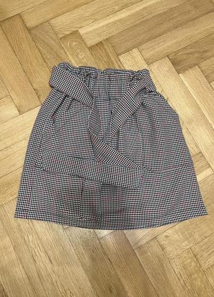 Спідниця в клітинку з поясом сіра коротка xs