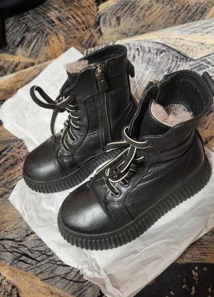 Зимові ботінки сапожки мартінси, 28 розмір 18.5см.