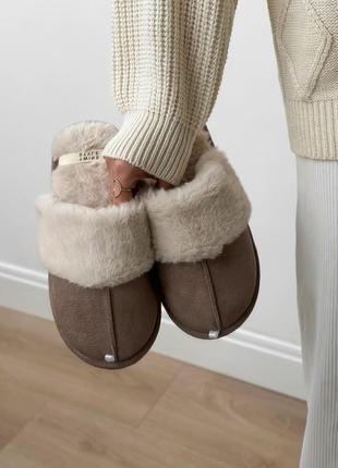 Тапочки ugg домашние меховые замшевые тапочки мягкие для дома1 фото