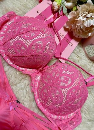 Комплект нижнего белья victorias secret малиновый2 фото