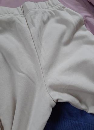 Стильные спортивные штаны джогеры в молочном/кремовом цвете, h&amp;m,  p 9-10 лет на рост 140 см5 фото