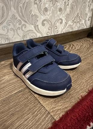 Кросівки adidas 24 розмір