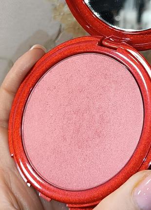 Kiko milano wonder woman starlight blush  рум'яна 028 фото