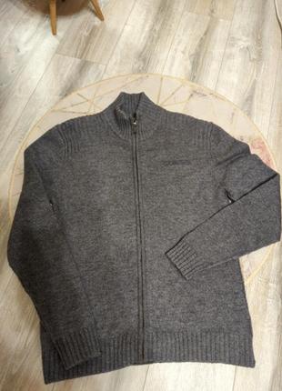 Шерстяной свитер guess, размер m.1 фото