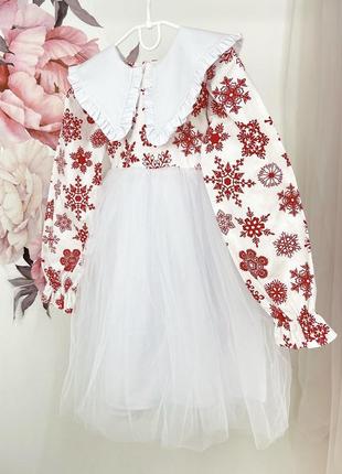 Новогодние платья из хлопка для девочек платье снежинки белое красная9 фото