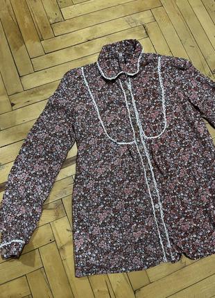 Винтажная блузка в цветочный принт3 фото