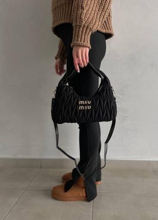 Жіноча стильна сумка сумочка чорна тренд сезону на подарунок5 фото