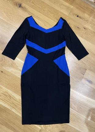 Сукня на довгий рукав