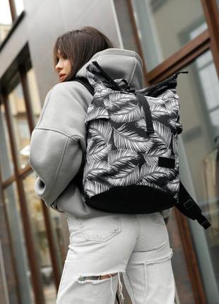 Жіночий рюкзак ролл sambag rolltop kzn чорний принт "palm"1 фото