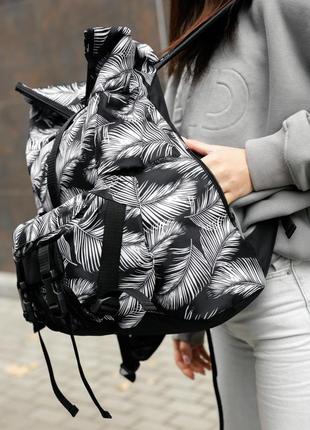 Жіночий рюкзак ролл sambag rolltop kzn чорний принт "palm"6 фото