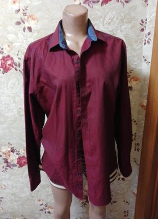 Фірмова сорочка