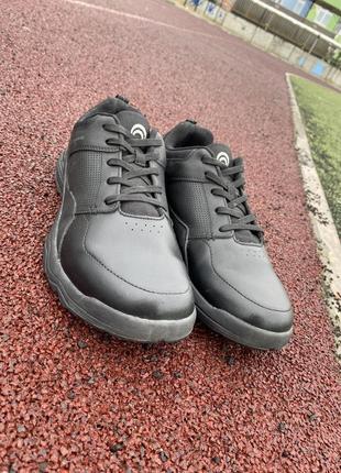 Оригинальные чёрные кожаные кроссовки outventure р45.5/29.5 ne nike adidas