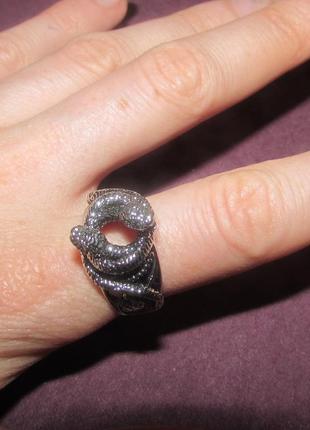 Стильное серебристое кольцо змеи, 18 р., новое! арт. 53472 фото