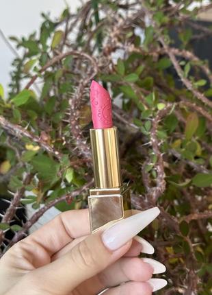 Estee lauder pure color creme помада saturn reign