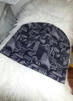 Двойная мужская шапка. швейцария