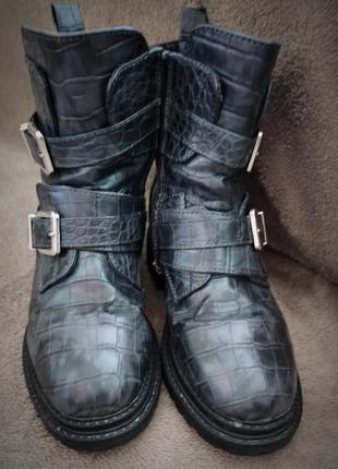 Зимние сапоги