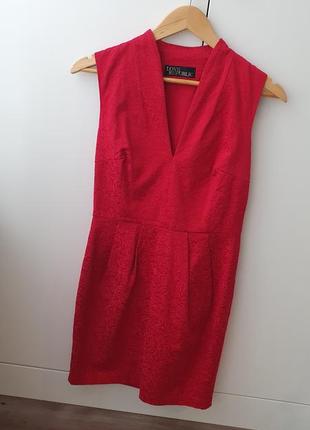 Волшебное красное платье2 фото