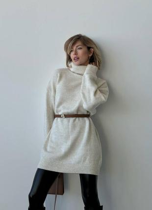 Зимний теплый, удлиненный свитер из шерсти с горлом9 фото