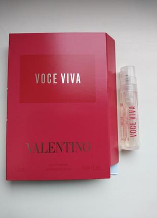 Пафумована вода valentino voce viva1 фото