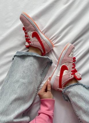 Кроссовки женские strangelove x nike sb dunk low valentine's day2 фото