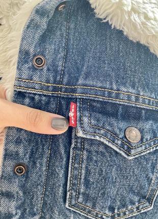 Джинсовая куртка levi’s2 фото