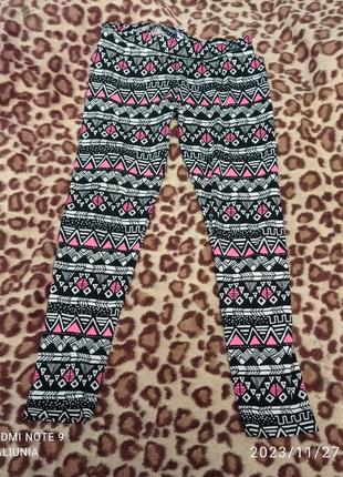 Стильні жіночі лосини еластичні