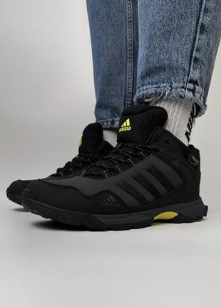 Зимові кросівки adidas terrex з хутром (gore tex) (маломірять)3 фото