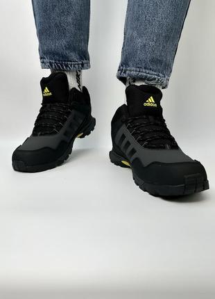 Зимові кросівки adidas terrex з хутром (gore tex) (маломірять)4 фото
