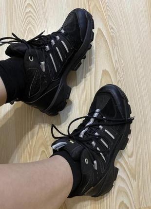 Чёрные термо кроссовки 40,5-41 р унисекс adidas2 фото